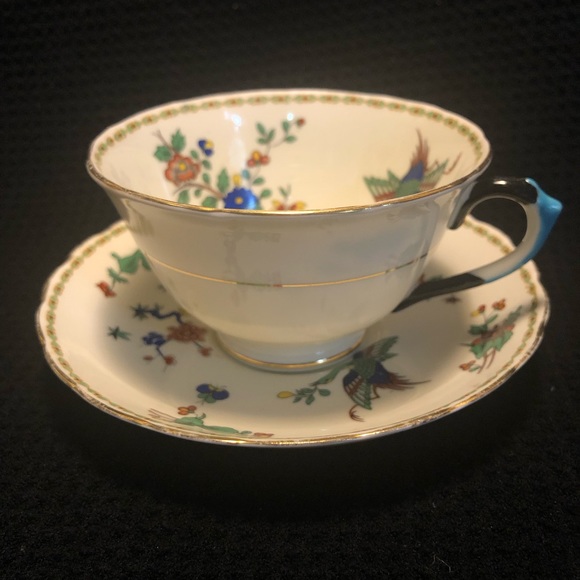 Stunning Tuscan China Cup & Saucer - Picture 3 of 9